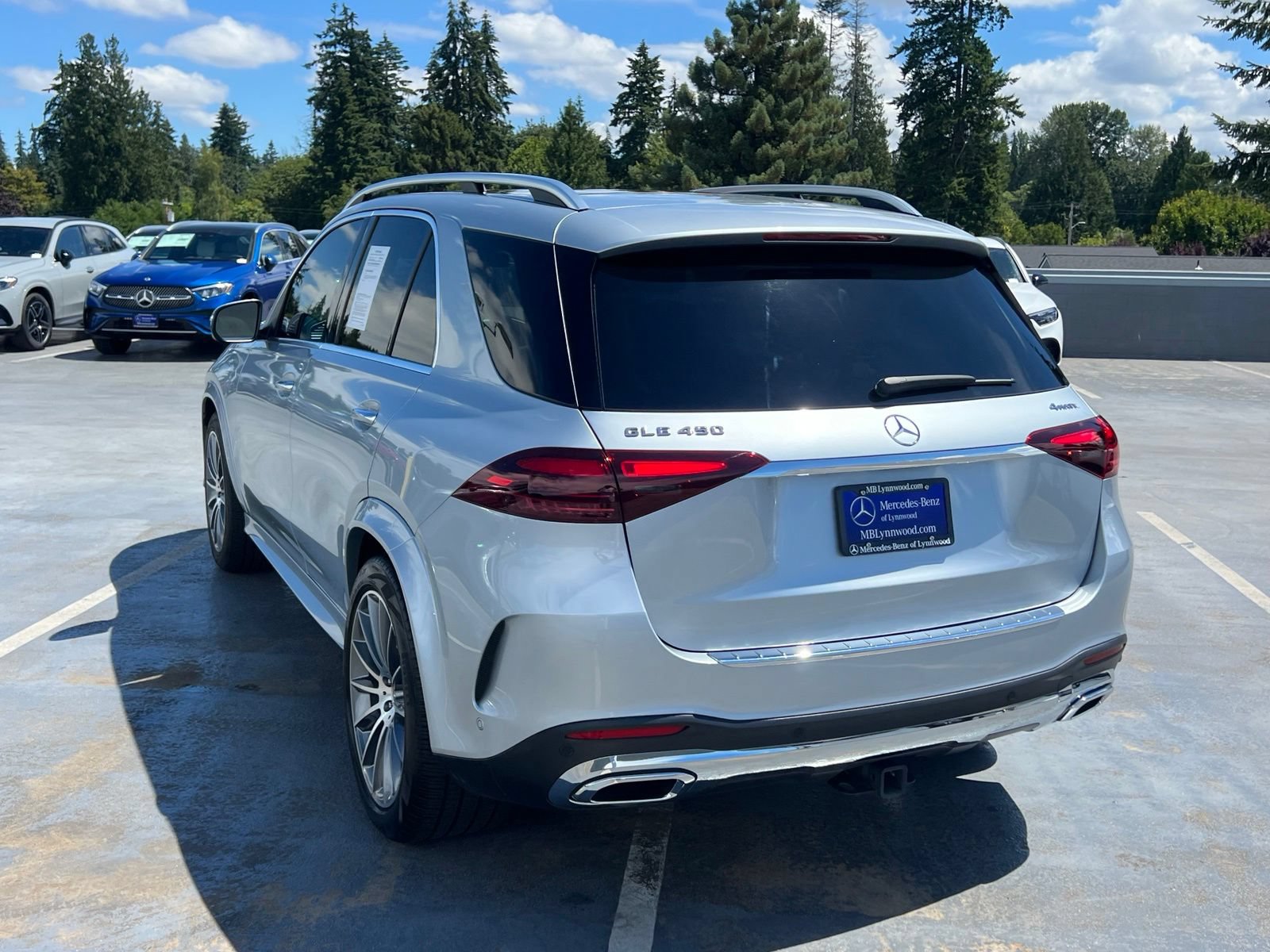 Used 2024 Mercedes-Benz GLE 450 4MATIC image 7