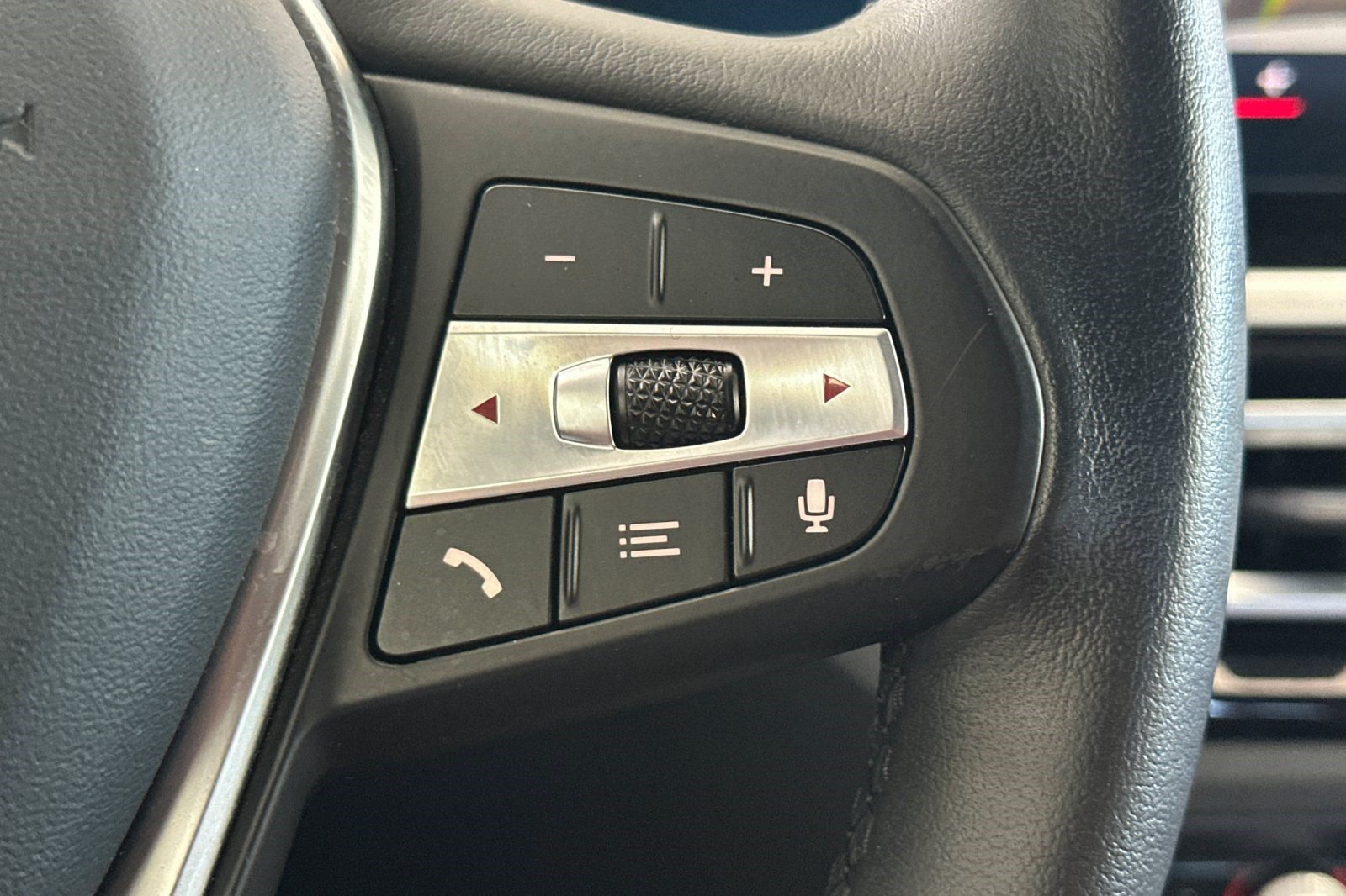 Certified 2024 BMW i4 eDrive35 w/ Parking Assistance Package RWD image 31