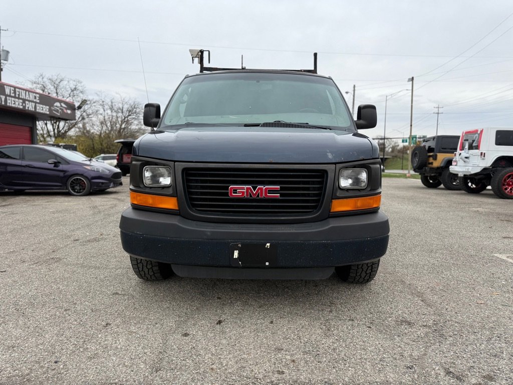 Used 2011 GMC Savana 2500 image 3