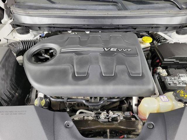 Used 2019 Jeep Cherokee Limited image 34