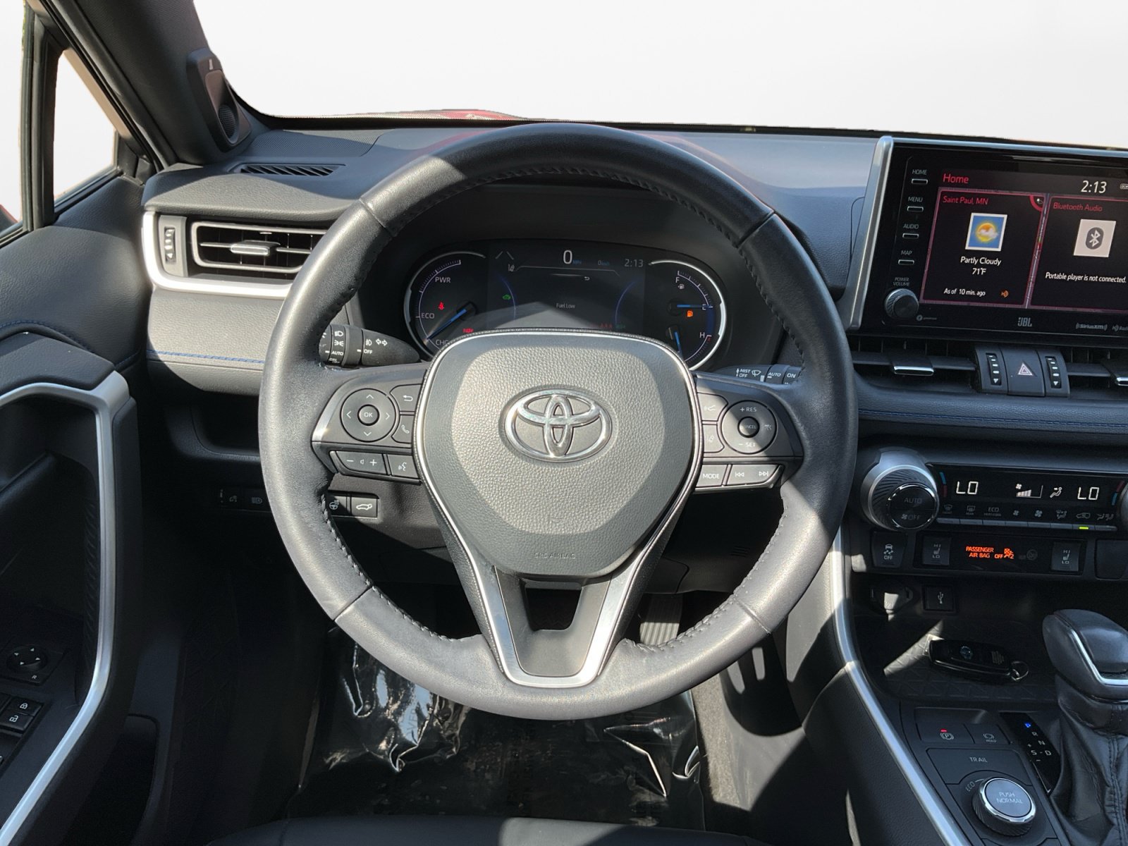 Used 2021 Toyota RAV4 XSE w/ XSE Grade Weather Package AWD/4WD image 14