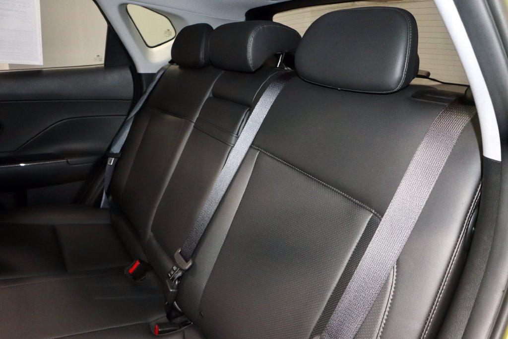 Used 2024 Hyundai Kona Limited AWD/4WD image 23