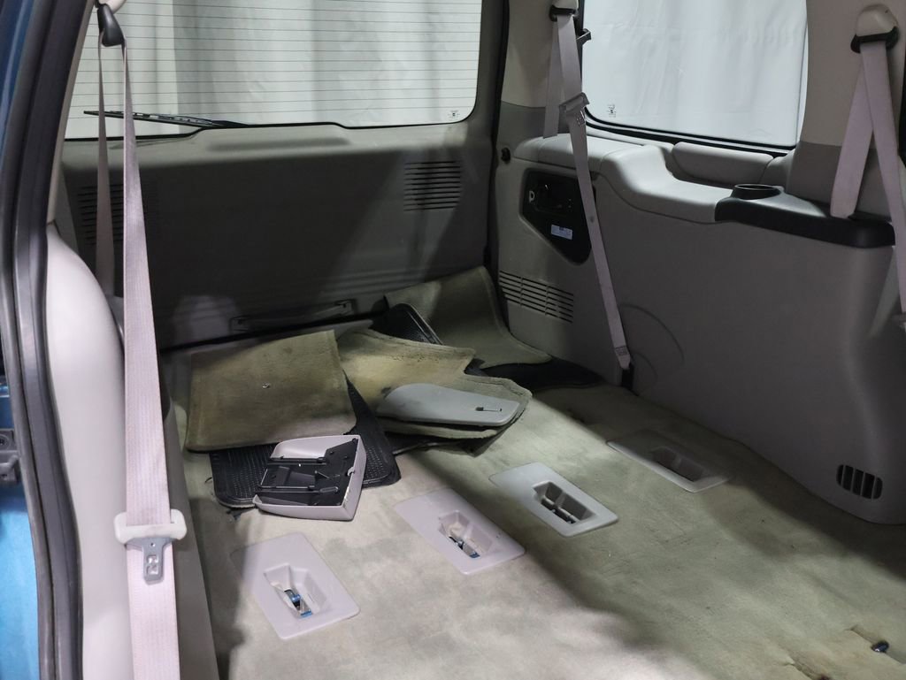 Used 2002 Oldsmobile Silhouette GLS w/ Towing Pkg image 20