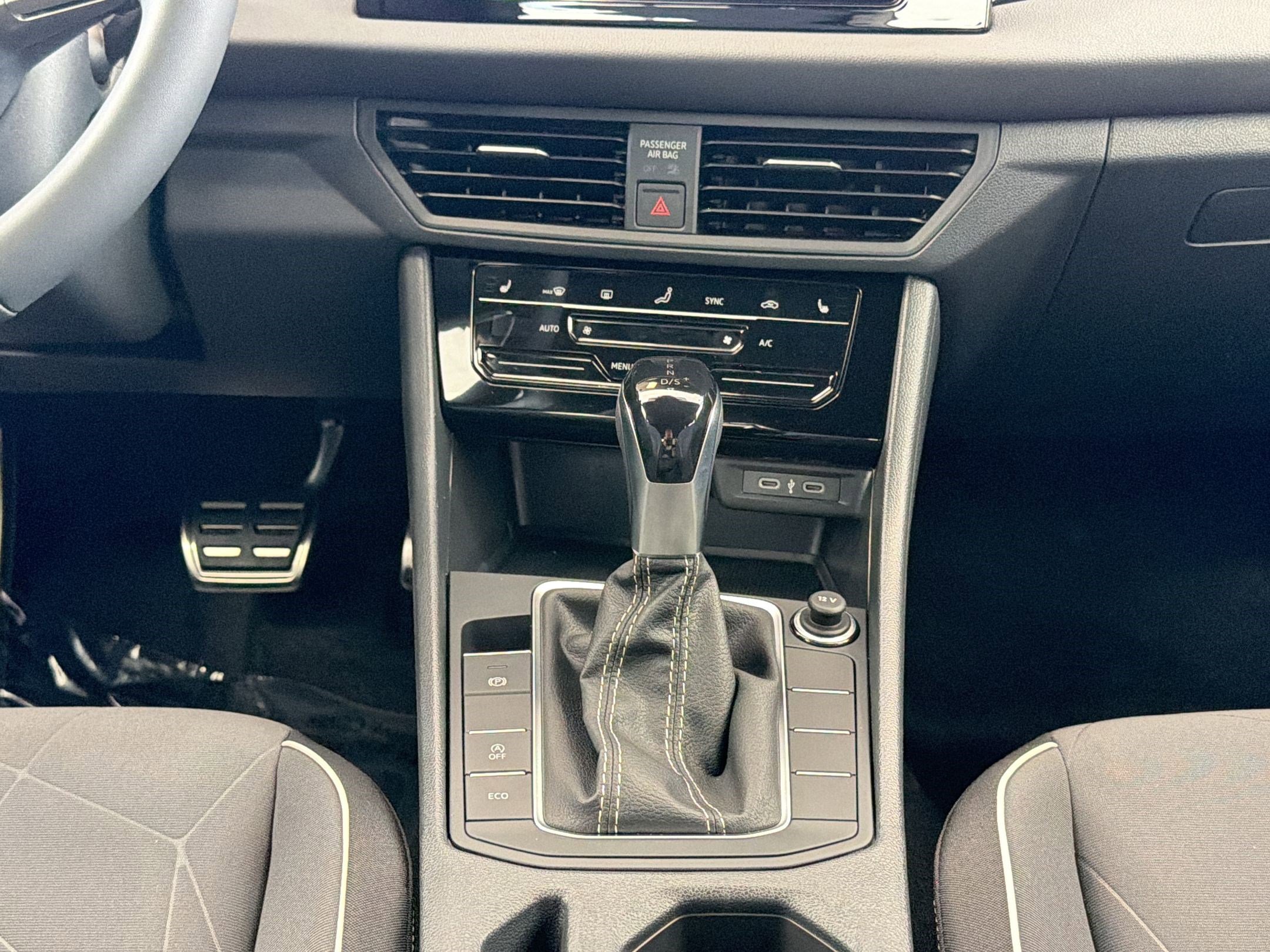 New 2026 Volkswagen Jetta Sport FWD image 17
