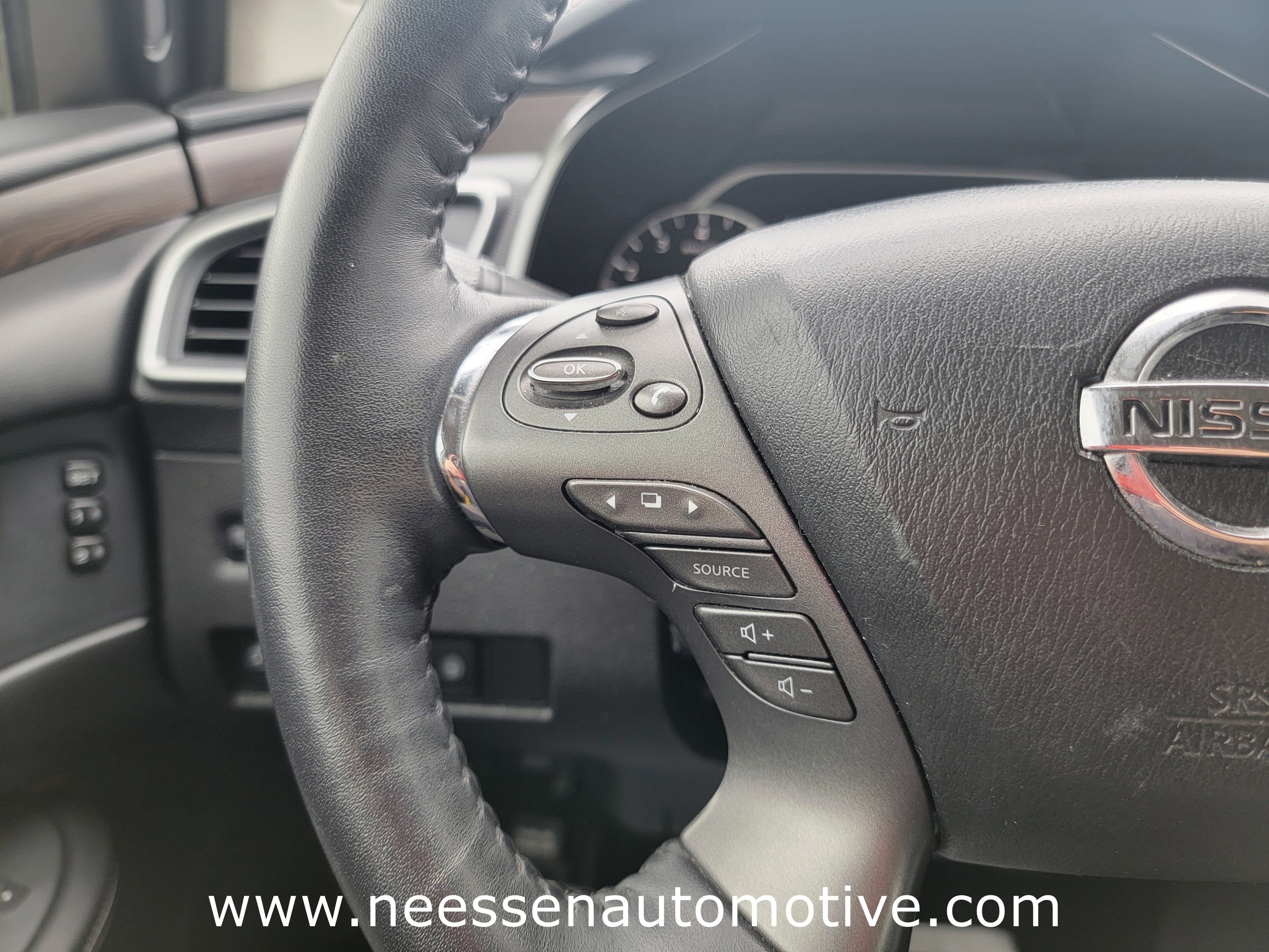 Used 2020 Nissan Murano Platinum w/ Cargo Package image 19