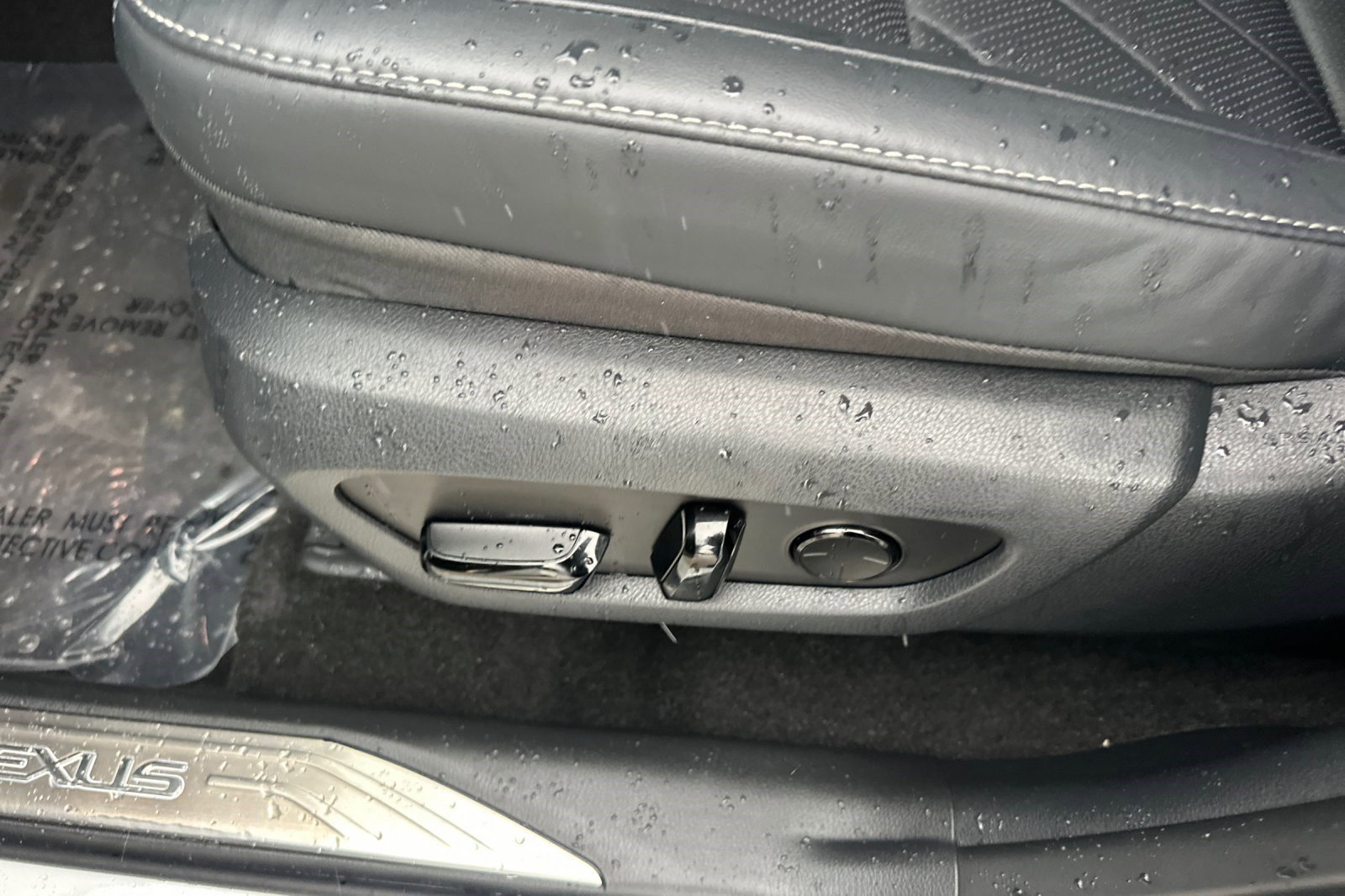 Certified 2025 Lexus NX 300h AWD w/ Luxury Package image 13