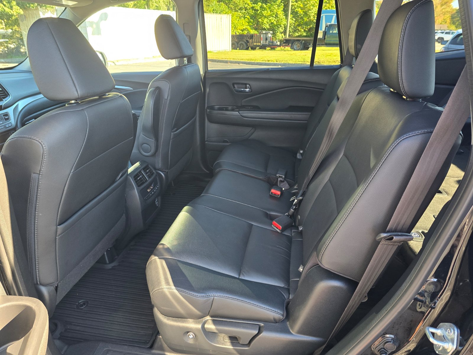 Used 2022 Honda Pilot Special Edition image 12