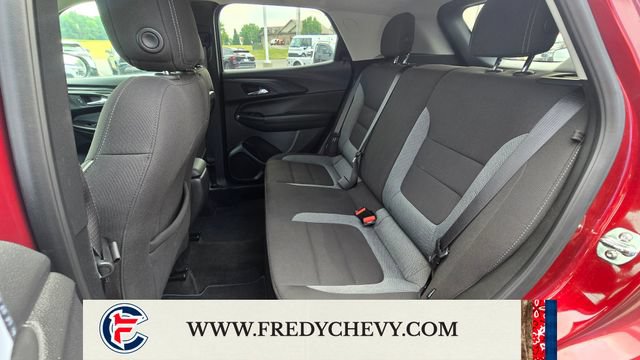 Used 2025 Chevrolet TrailBlazer LT AWD/4WD image 21