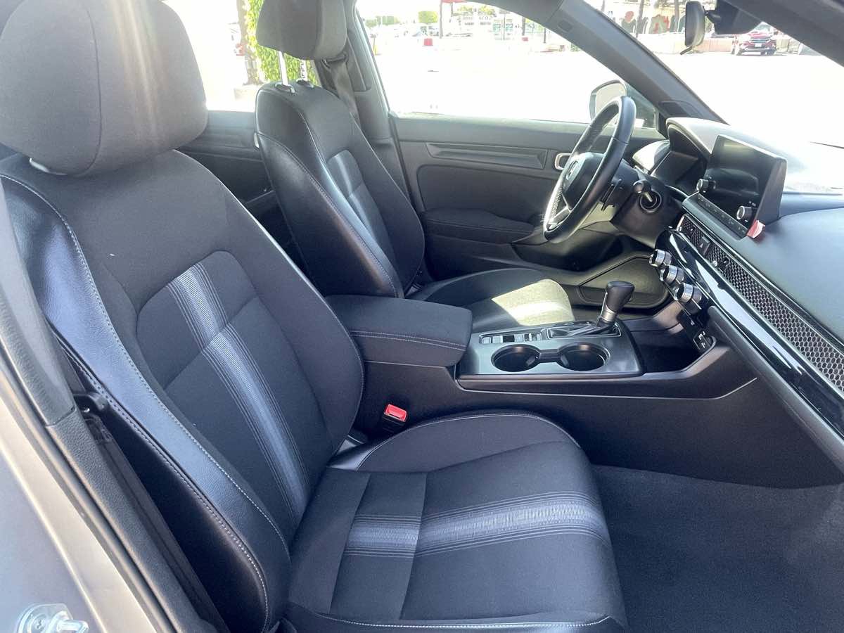 Used 2024 Honda Civic Sport image 36