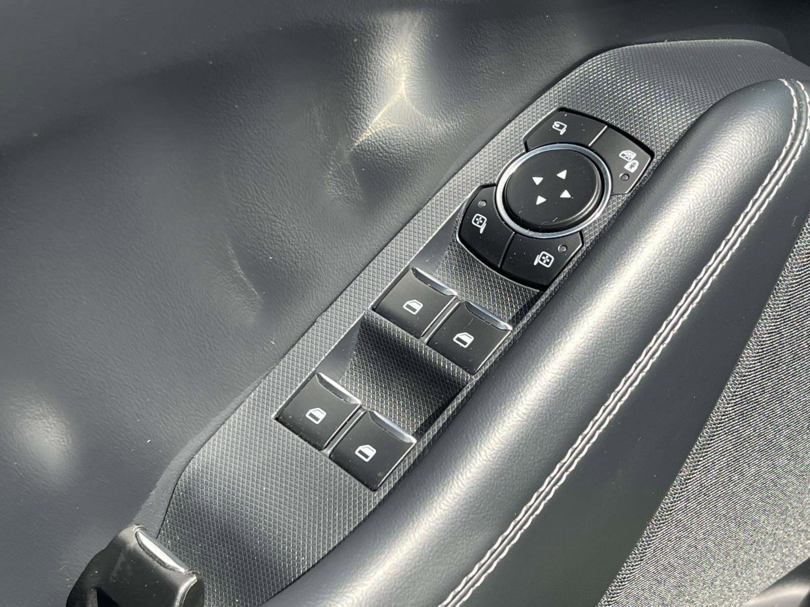 Used 2025 Ford Mustang Mach-E Premium AWD/4WD image 16