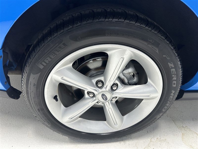 Used 2010 Ford Mustang GT image 13