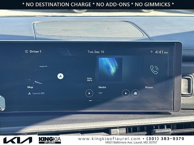 Used 2026 Hyundai Santa Fe Calligraphy AWD/4WD image 3