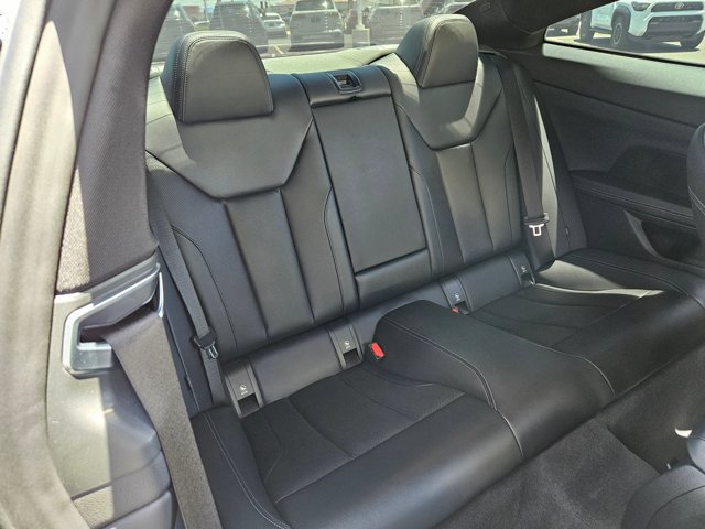 Used 2024 BMW 430i Coupe w/ Convenience Package RWD image 16
