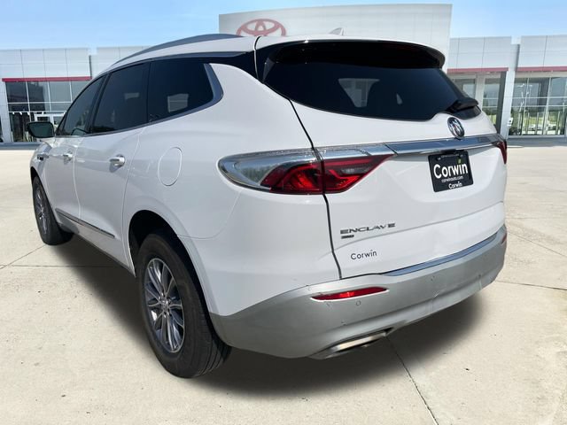 Used 2023 Buick Enclave Premium AWD/4WD image 5