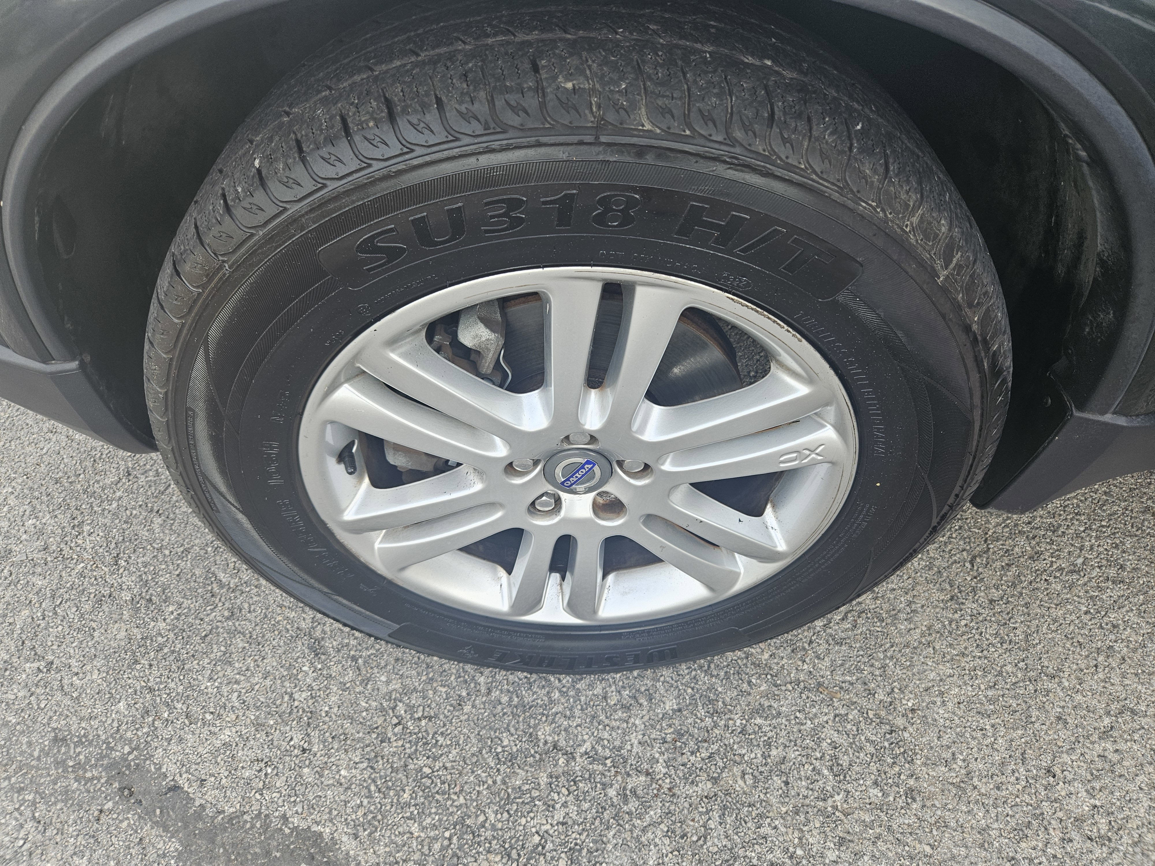 Used 2010 Volvo XC90 3.2 FWD image 26