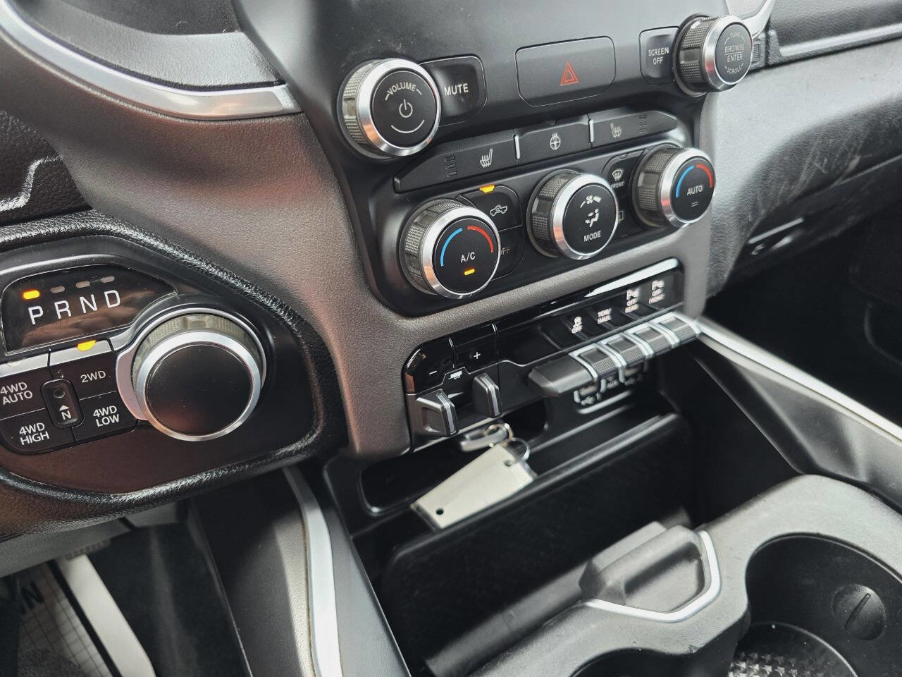 Used 2021 RAM 1500 Big Horn image 19