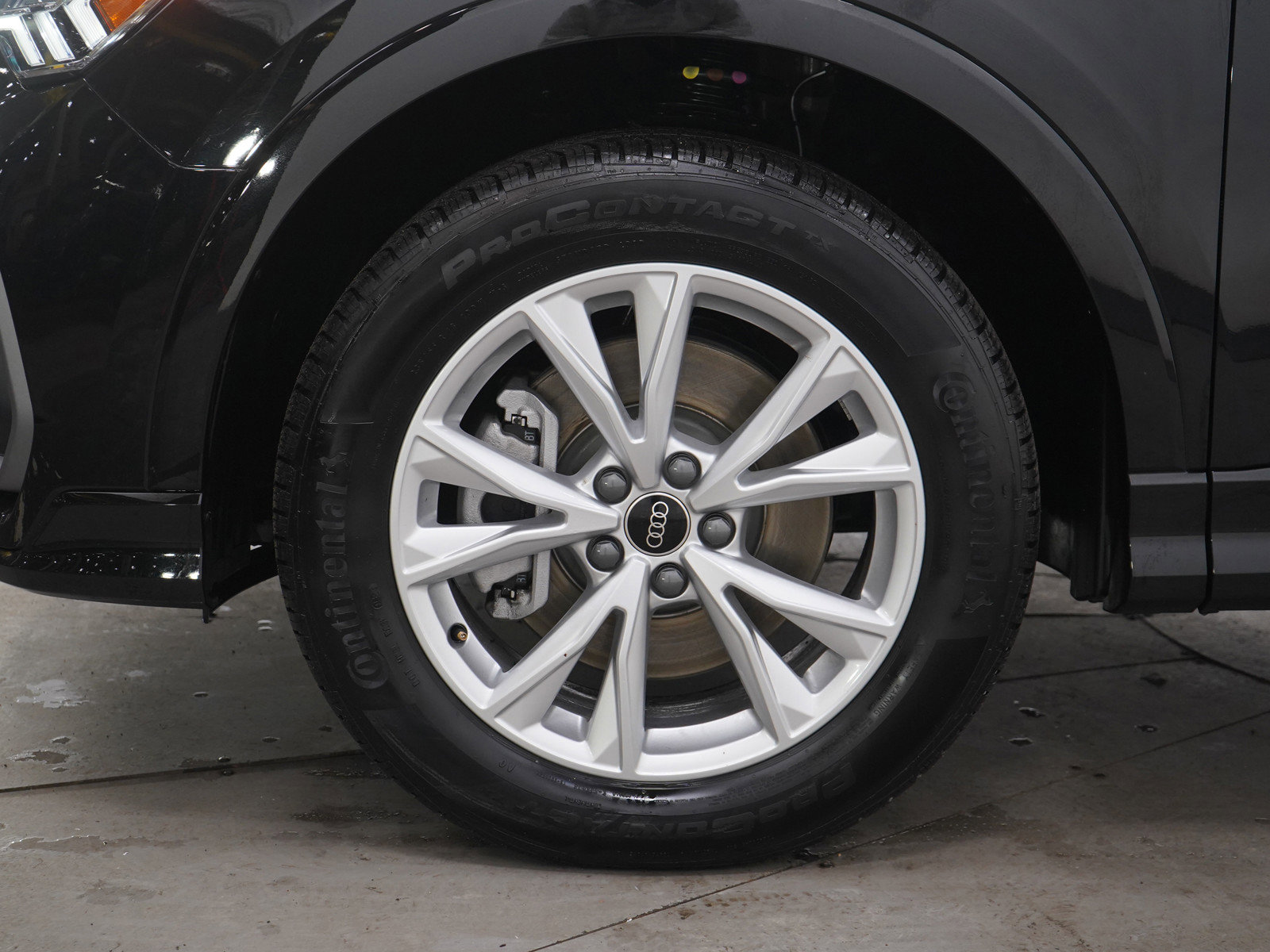 Used 2025 Audi Q3 2.0T Premium image 30