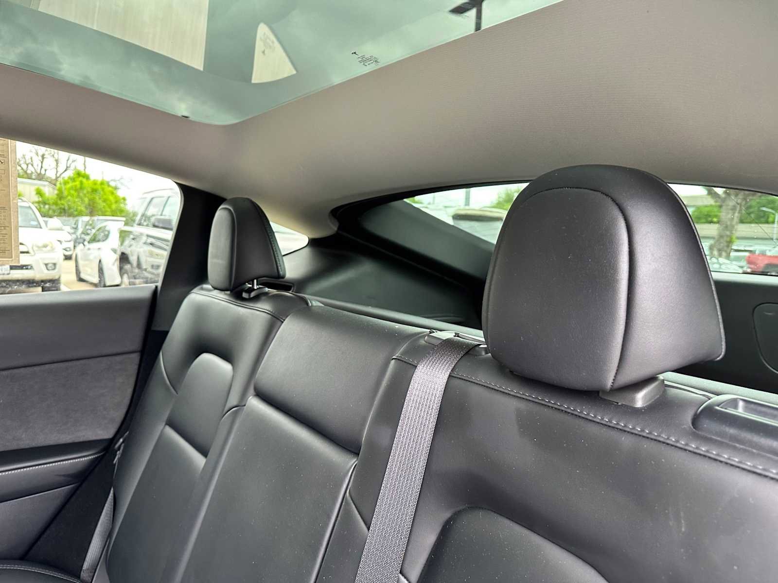 Used 2023 Tesla Model Y Long Range image 22