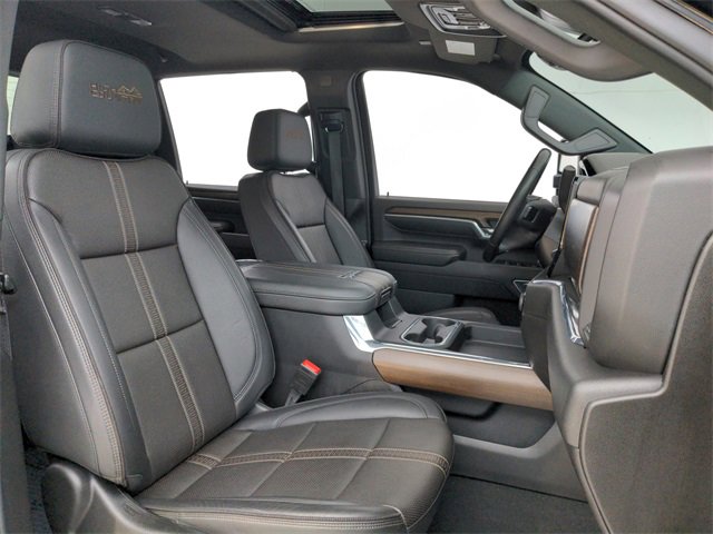 Used 2024 Chevrolet Silverado 3500 High Country image 40