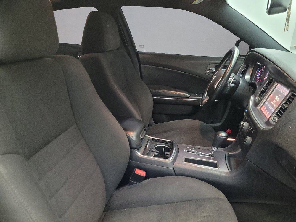 Used 2014 Dodge Charger R/T image 21