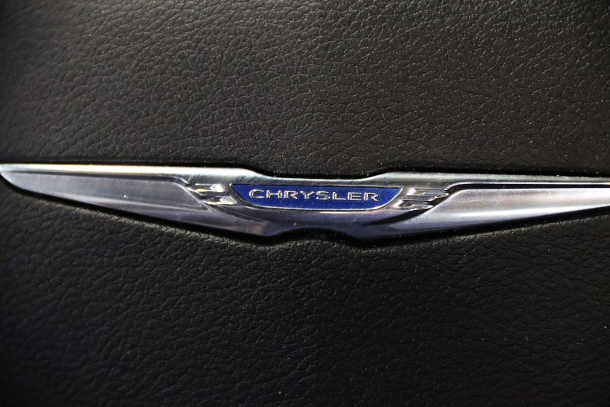 Used 2013 Chrysler 200 Limited FWD image 44