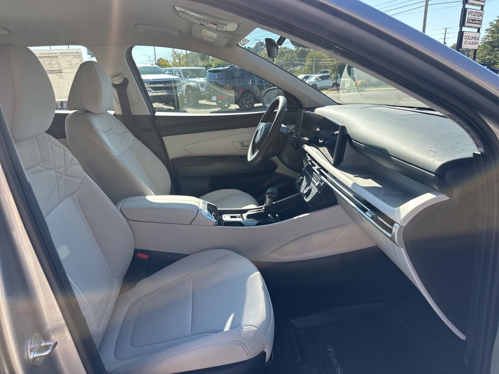 New 2026 Hyundai Tucson SE image 12