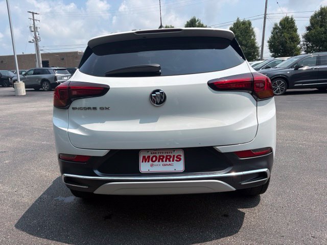 Used 2020 Buick Encore GX Essence w/ Experience Buick Package FWD image 4
