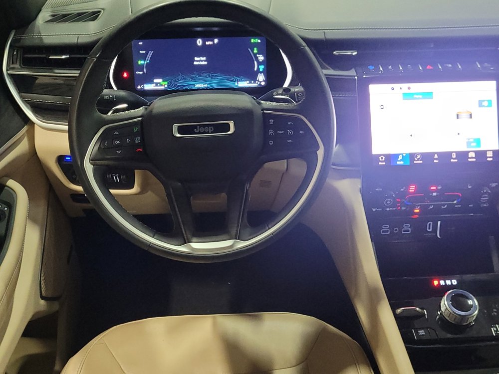 Used 2022 Jeep Grand Cherokee Limited 4xe image 22