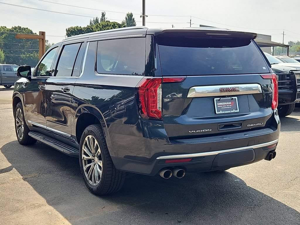 Used 2021 GMC Yukon XL Denali w/ Advanced Technology Package AWD/4WD image 5