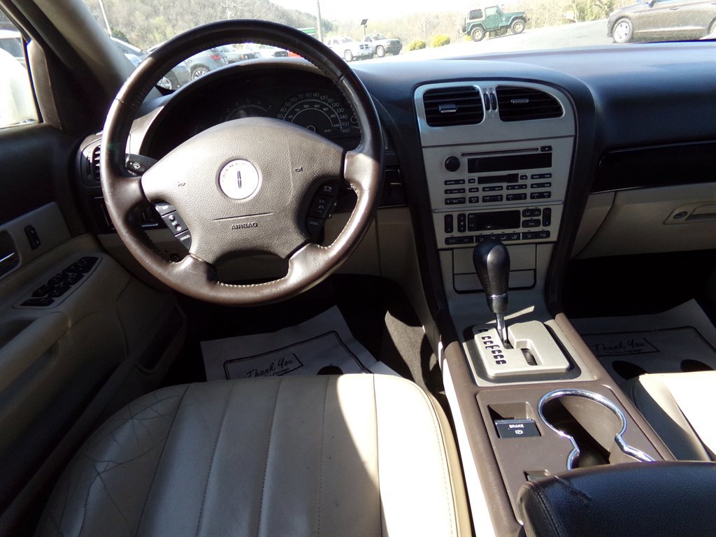 Used 2003 Lincoln LS image 5