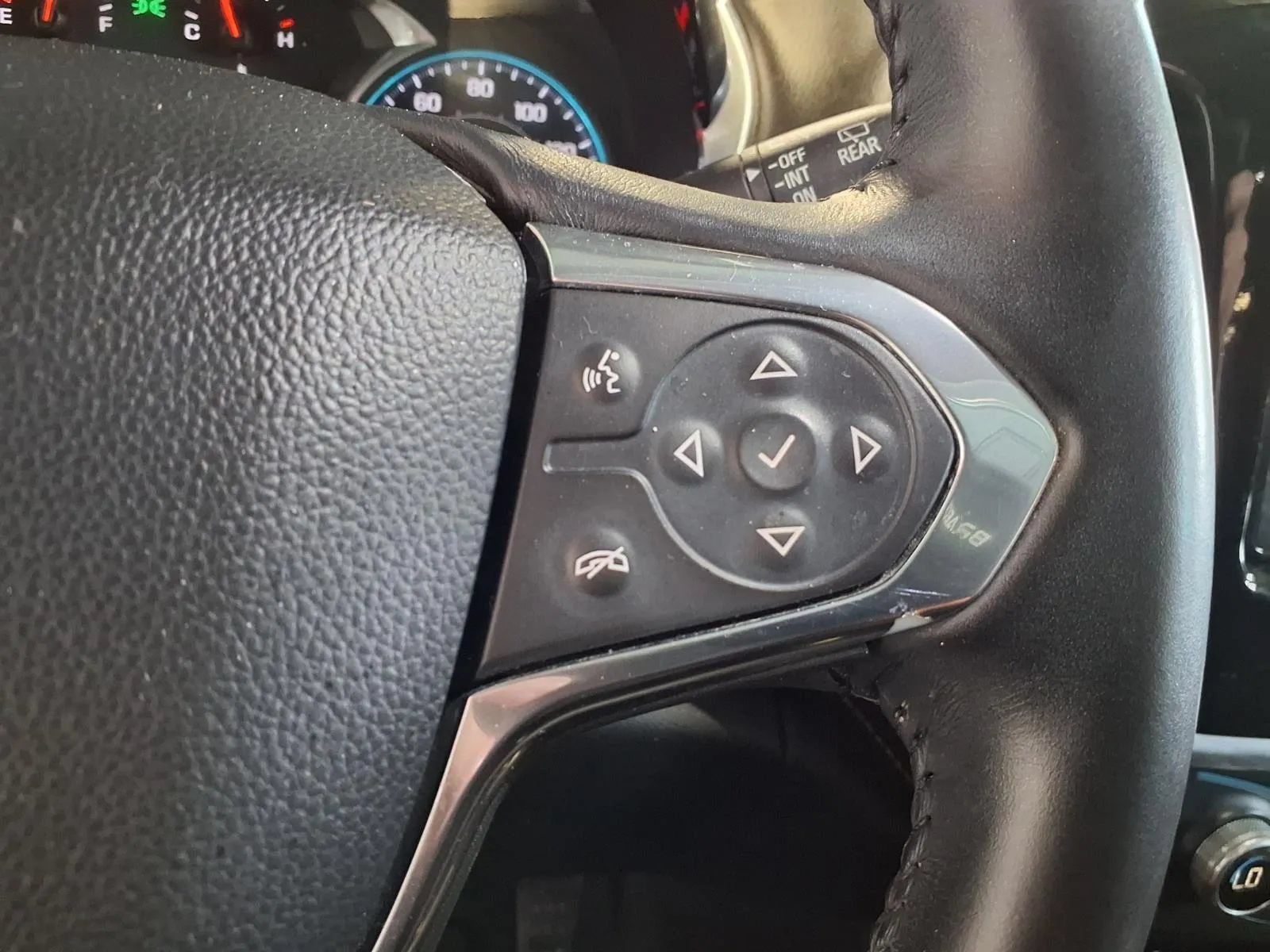 Used 2018 Chevrolet Traverse LT AWD/4WD image 28