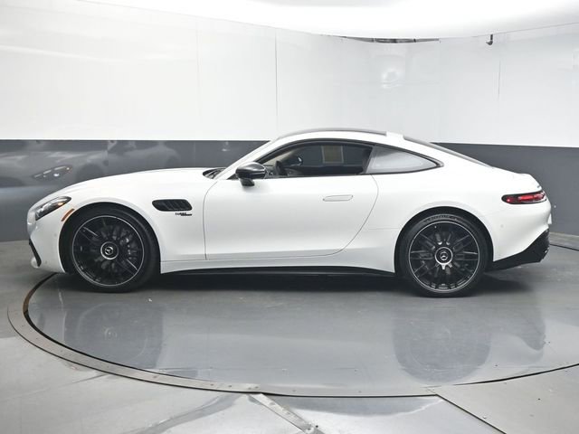 Used 2025 Mercedes-Benz AMG GT 43 image 5