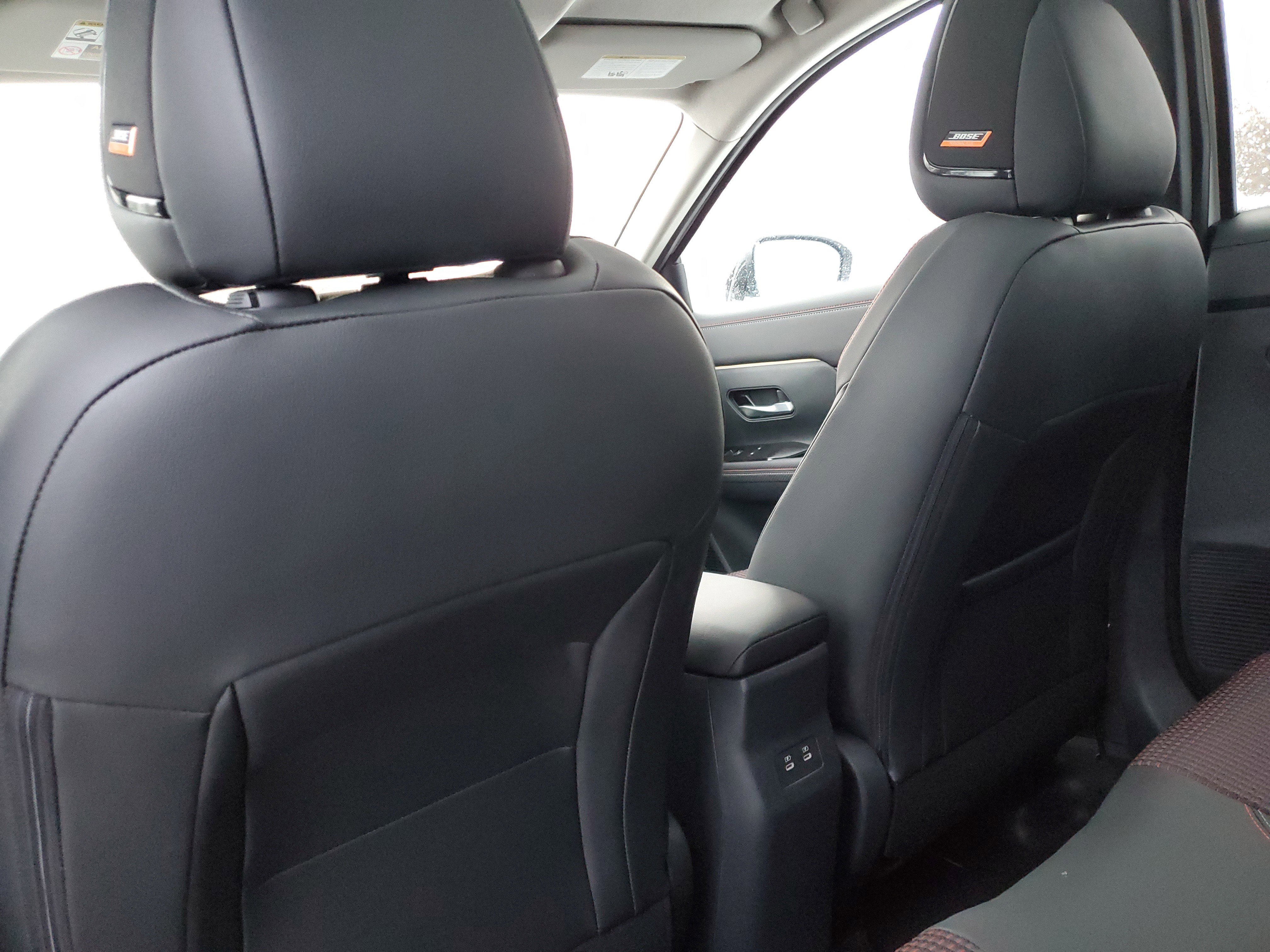 New 2026 Nissan Kicks SR w/ SR Premium Package image 28
