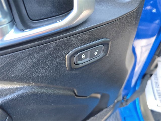 Used 2023 Jeep Wrangler Unlimited Rubicon image 16