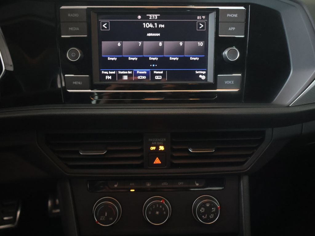 Used 2024 Volkswagen Jetta Sport FWD image 23