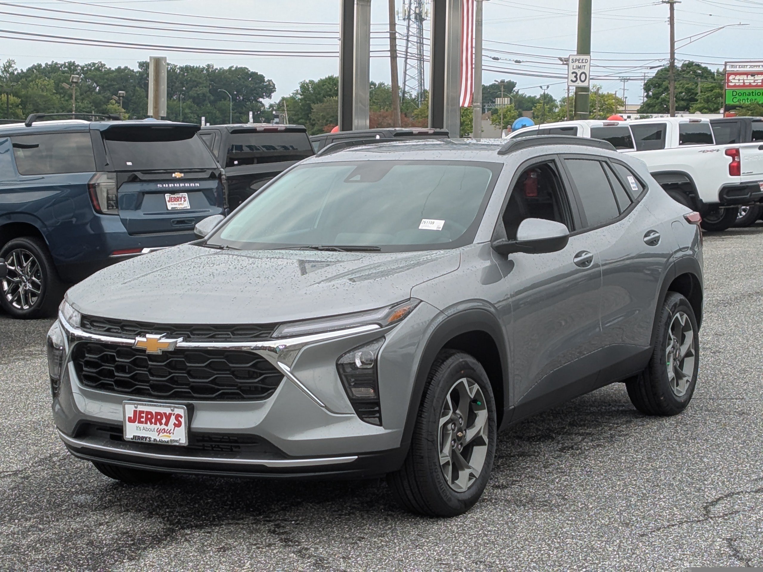 New 2026 Chevrolet Trax LT w/ Driver Confidence Package FWD image 4