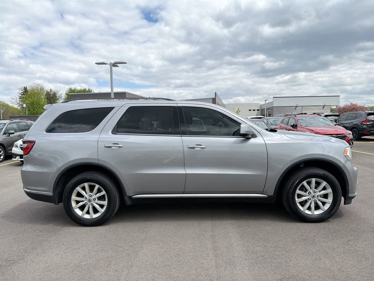 Used 2020 Dodge Durango SXT AWD/4WD image 14