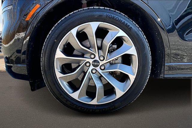 Used 2021 Lincoln Aviator Grand Touring w/ Equipment Group 302A image 8