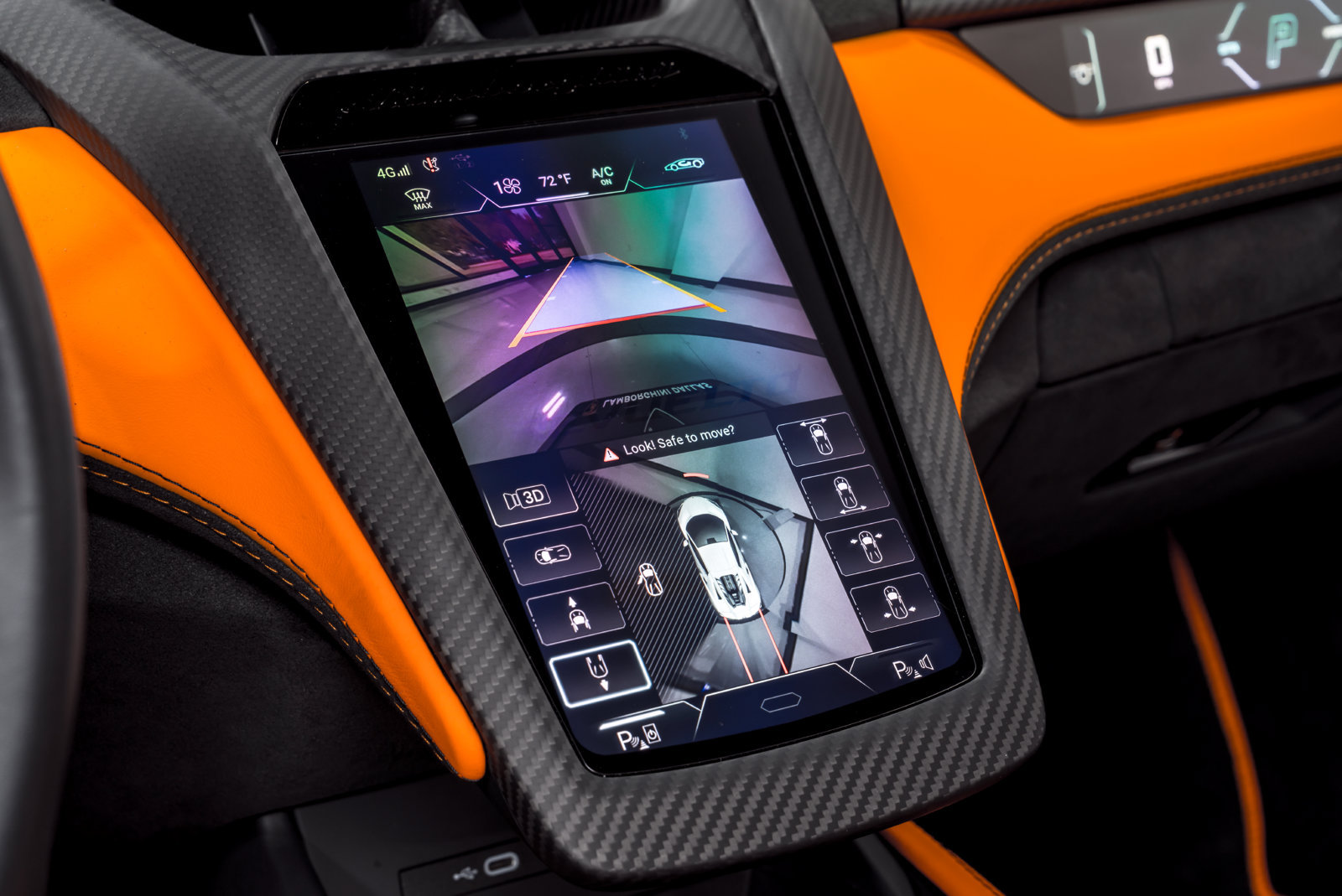 Used 2025 Lamborghini Revuelto AWD/4WD image 25