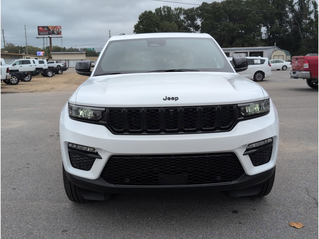 New 2025 Jeep Grand Cherokee Limited w/ Luxury Tech Group II image 8