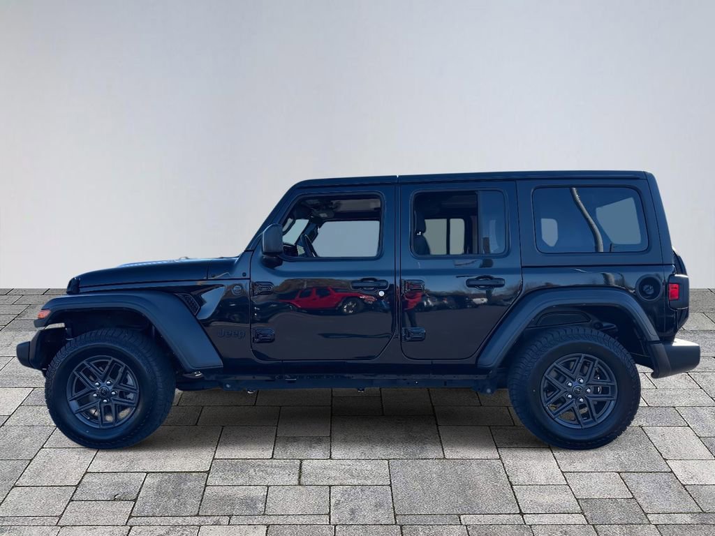 Used 2024 Jeep Wrangler Sport S image 4