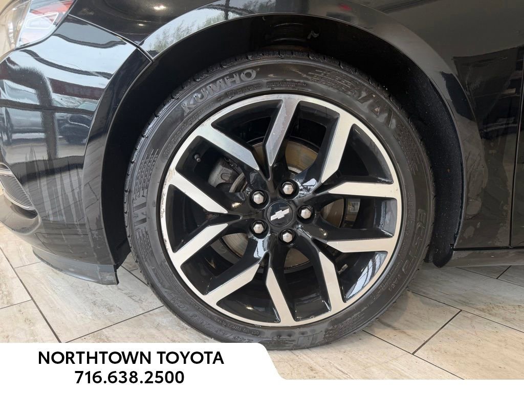 Used 2016 Chevrolet Impala LT FWD image 6