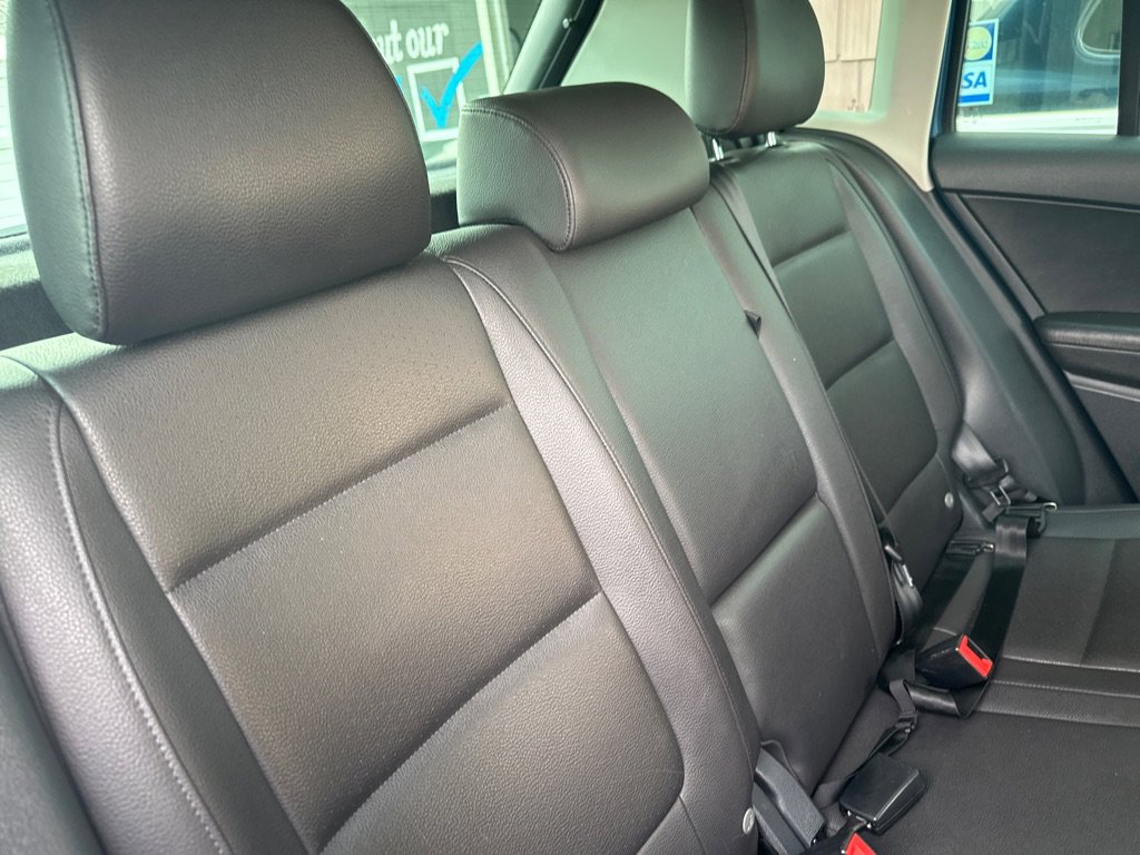 Used 2017 Volkswagen Tiguan Wolfsburg Edition image 16