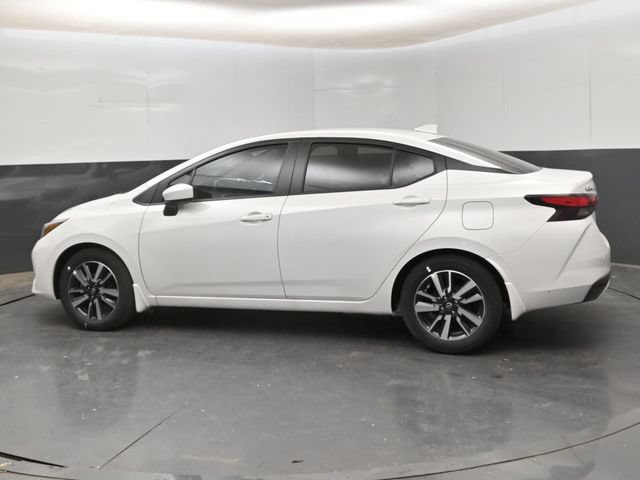New 2025 Nissan Versa SV w/ Trunk Package FWD image 5