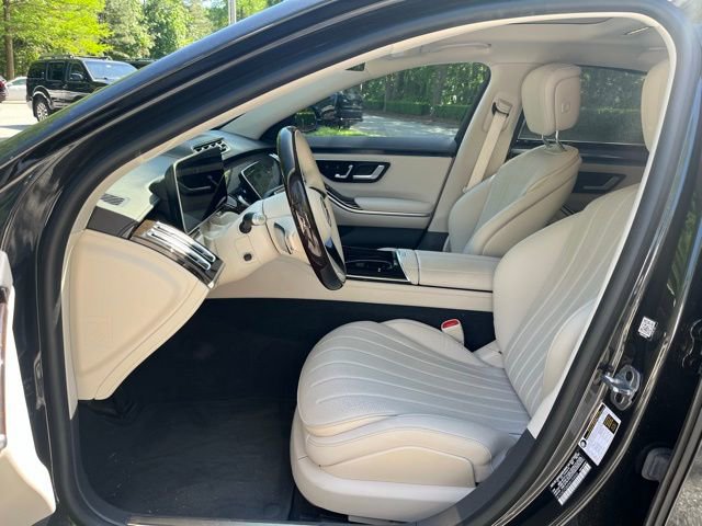 Used 2022 Mercedes-Benz S 580 4MATIC Sedan image 5