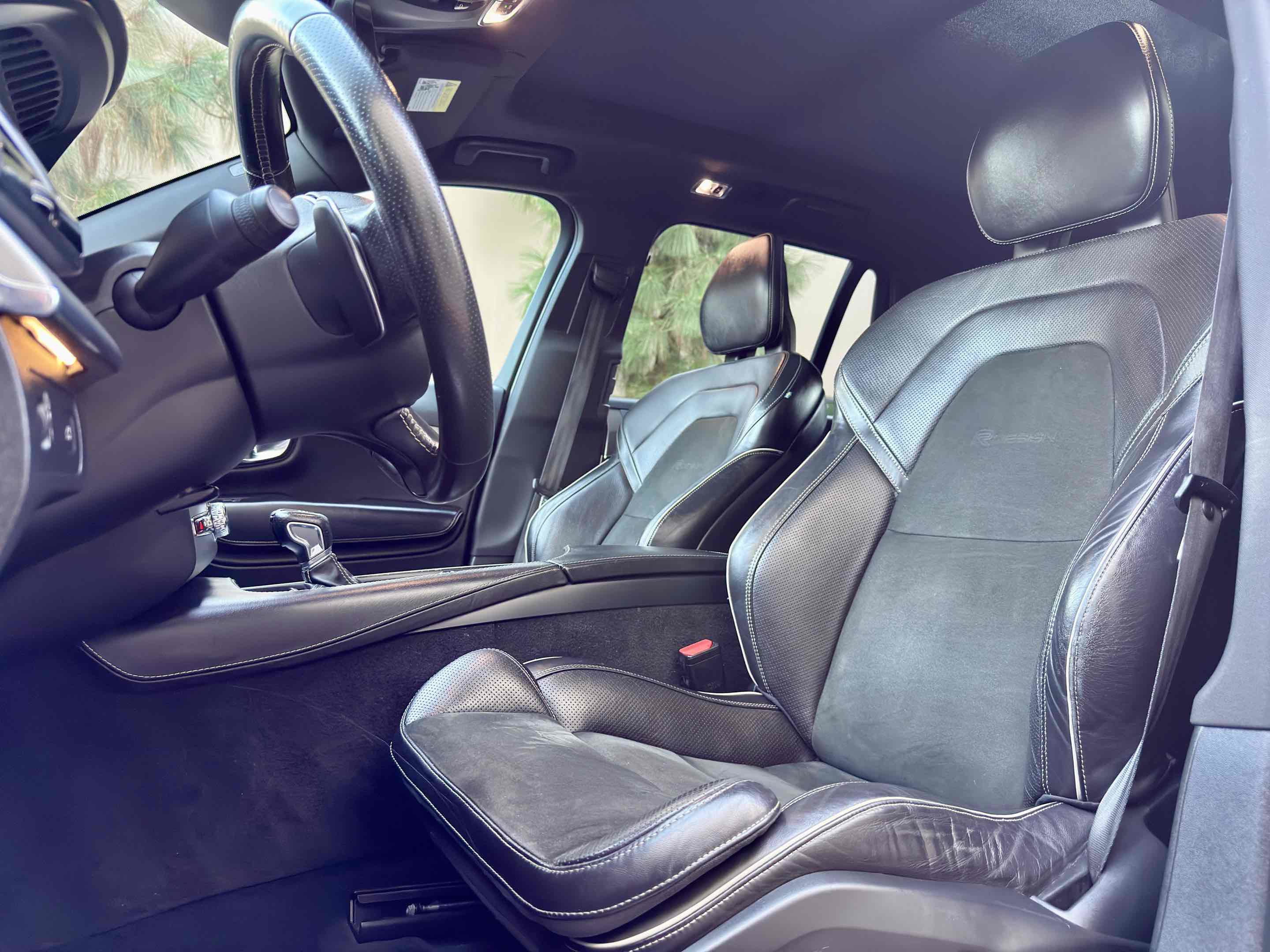 Used 2016 Volvo XC90 T6 R-Design w/ Vision Package image 52