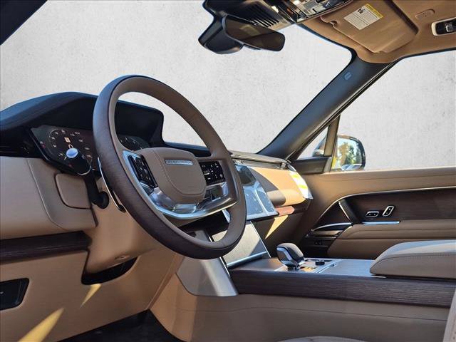 New 2027 Land Rover Range Rover Long Wheelbase SE AWD/4WD image 11
