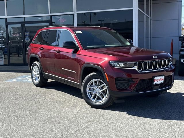 New 2026 Jeep Grand Cherokee Laredo AWD/4WD image 2
