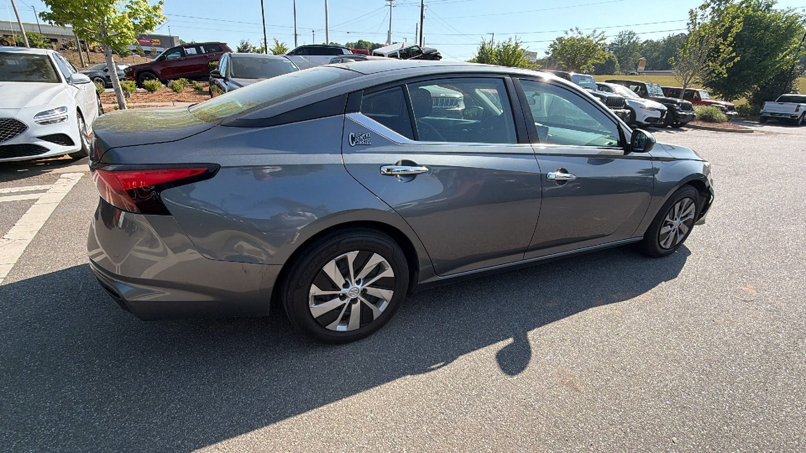 Used 2019 Nissan Altima 2.5 S FWD image 8