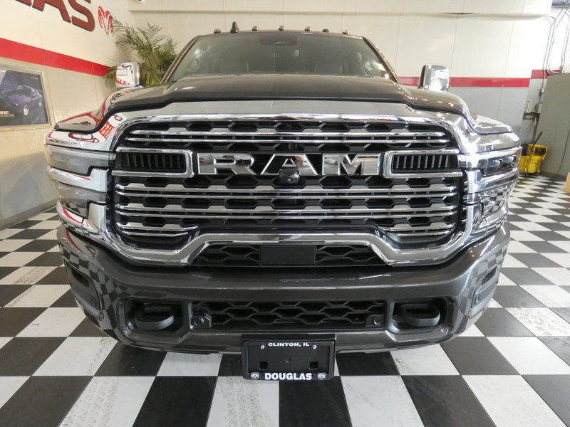 New 2026 RAM 3500 Limited image 2